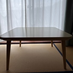 こたつ（足は取外し可能）
