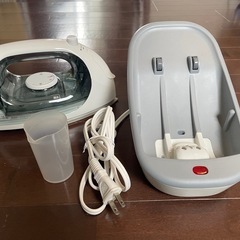 コードレスアイロン　新品未使用箱ナシ説明書ナシ