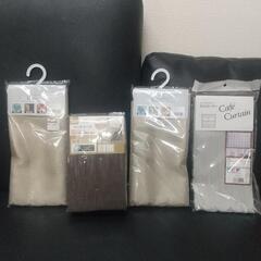 新品未使用。ベットシーツ。キッチンの小窓にカフェカーテンもセットです。