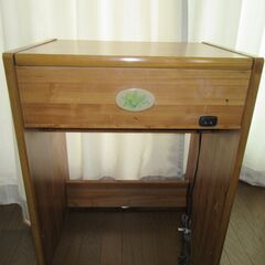 ドレッサー＆イス　木目　収納あり