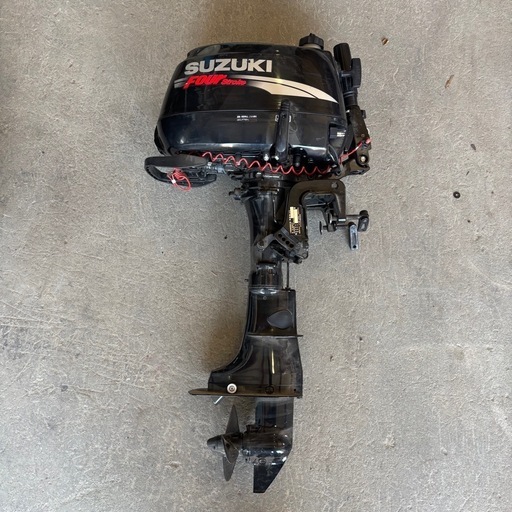 43 スズキ　4ストローク　船外機