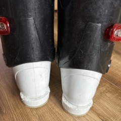 スキー靴　23.5の画像