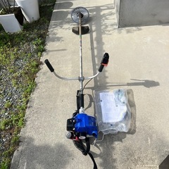 草刈り機(お話し中)