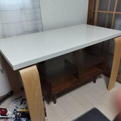 決定しました　IKEAのテーブル