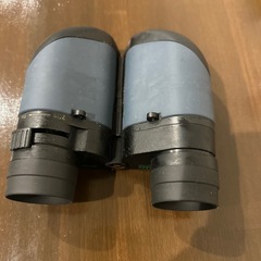 双眼鏡の画像