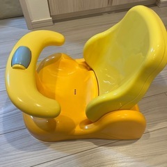 バス用　アップリカ
椅子の画像