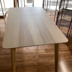 ダイニングテーブル〈IKEA〉【町田市再生家具】250572