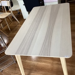 【専用】IKEA ダイニングテーブル ダイニングテーブル〈IKEA〉【町田市再生家具】250572