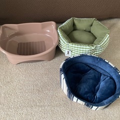 ペット用品　未使用デオトイレ、ベット