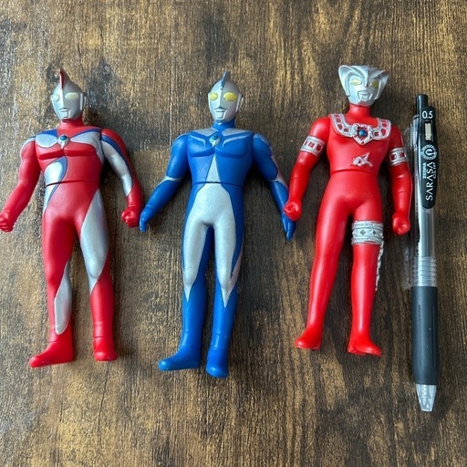 即日発送 ウルトラマンソフビ⑤ (もも) 広丘のフィギュアの中古あげます 特撮