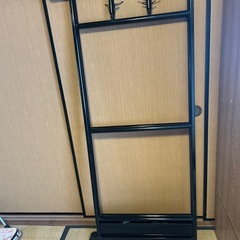 【決定】衣桁 漆 服掛ける道具の画像