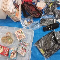 フリーマーケット　用品②　　ひと箱まとめての画像