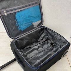 【中古品】コンパクト キャリーケース 旅行 バック キャリーバッグ キャスター付き ブラックの画像
