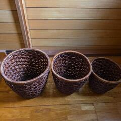 籐のかご3個セット、鉢カバー､ゴミ箱､小物入れの画像