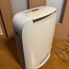 Panasonic 衣類乾燥除湿機 ナノイー
