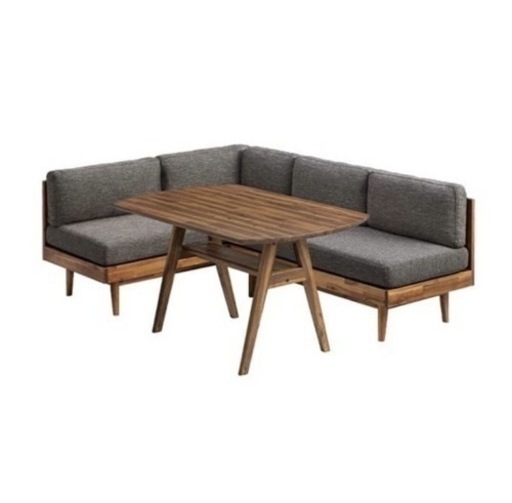 ウニコ　スウェラ