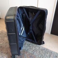 スーツケース　65リットル　無料の画像
