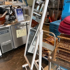 【引き取り限定】中古品　スタンドミラー　鏡の画像