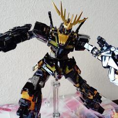 MGユニコーンガンダム2号機バンシィ　チタニウムフィニッシュ組立...