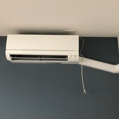 ルームクーラー取り付けます！