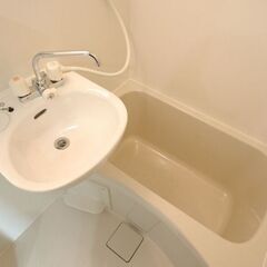 ★家賃6.5万円・初期費用13万★東武スカイツリーライン『梅島』駅徒歩10分♪オートロック・ディンプルキー・敷地内ゴミ置き場♪ - 不動産