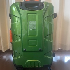 スーツケースの画像