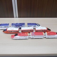 タカラトミー プラレール まとめ売り 東京駅丸の内駅舎 S-14E6系 新幹線こまち S-51スピードジェット クロスライナー 中古 苫小牧西店の画像