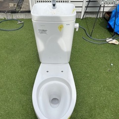 TOTO トイレ　200芯　本体②