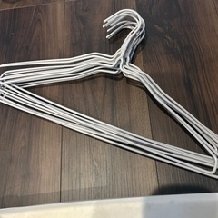 ハンガーまとめ売り　滑り止めありの画像