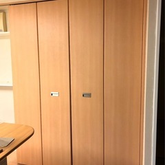 クローゼット扉　
