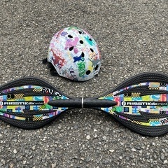 Jボード リップスティック ヘルメット付き