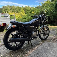 YB125SP ヨシムラ　前後18インチ化の画像