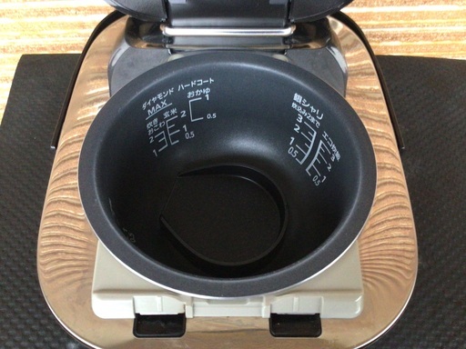 パナソニック炊飯ジャー　SR-JX058   ハイグレードモデル