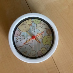 すみっコぐらし　とかげ　ぬいぐるみ時計の画像