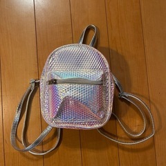 女の子　ミニリュック