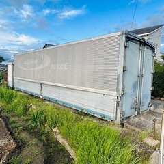 コンテナ倉庫 、アルミウイング車
