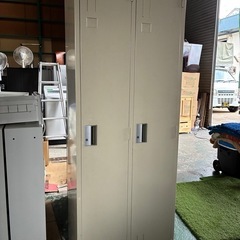 オフィス家具　ロッカー2人用