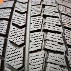 DUNLOP WINTER MAXX WM02 185/65R15 15インチ スタッドレス 4本 23～24年製 バリ溝 シエンタ ノート MAZDA2 デミオ等　(KTO372)の画像