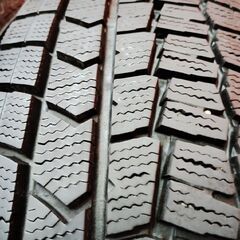 DUNLOP WINTER MAXX WM02 185/65R15 15インチ スタッドレス 4本 23～24年製 バリ溝 シエンタ ノート MAZDA2 デミオ等　(KTO372)の画像