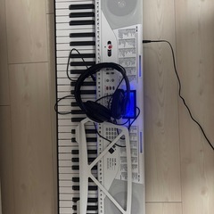 電子ピアノ