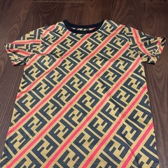 ズッカ柄Tシャツ
