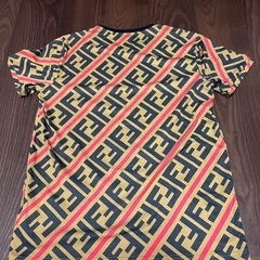 ズッカ柄Tシャツ
の画像