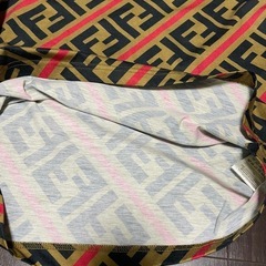 ズッカ柄Tシャツ
の画像