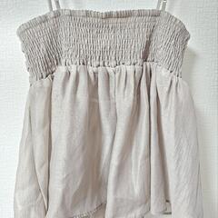 【美品】お値下げ！ギャザーシアーペプラムビスチェの画像