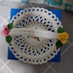 新品未使用【イタリア製／陶器バスケット／フルーツ皿】#果物入れ#お菓子入れ#小物入れの画像