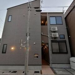 ★築浅お洒落なロフト付＆最新IOT充実/敷金礼金ゼロ★角部…