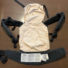 ergobaby 抱っこひも 黒 キャンバスの画像
