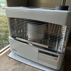 コロナSV-85FR 煙突型ストーブ（半密閉式石油ストーブ）
