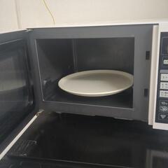 アイリスオーヤマ　EM0613 電子レンジの画像