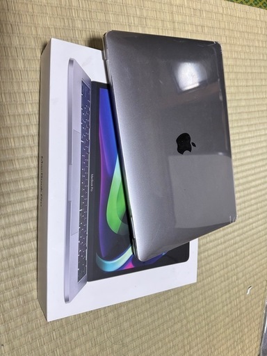 Macbook pro 13inch M1 8/512バッテリ99%